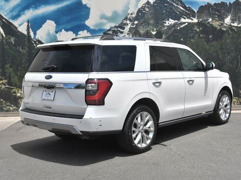 Used 2019 Ford Expedition Limited w/ Equipment Group 302A AWD/4WD image 3