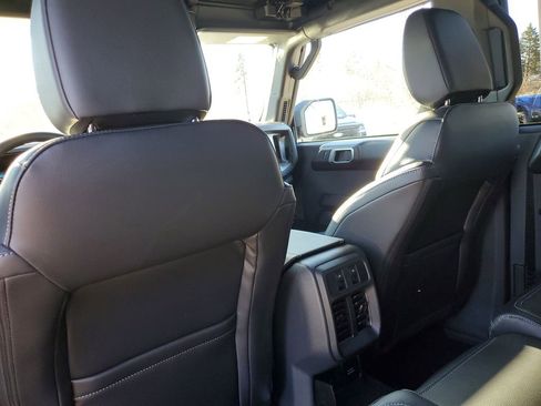 New 2026 Ford Bronco Outer Banks w/ Sasquatch Package image 34