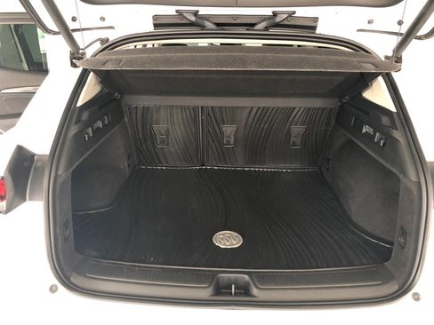 Used 2023 Buick Envision Essence w/ Sport Touring Package image 11