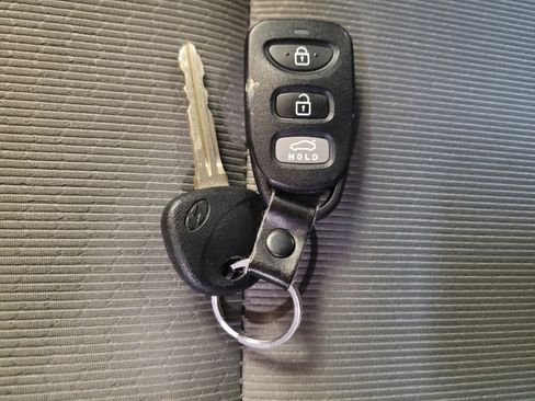 Used 2018 Hyundai Elantra SEL image 32