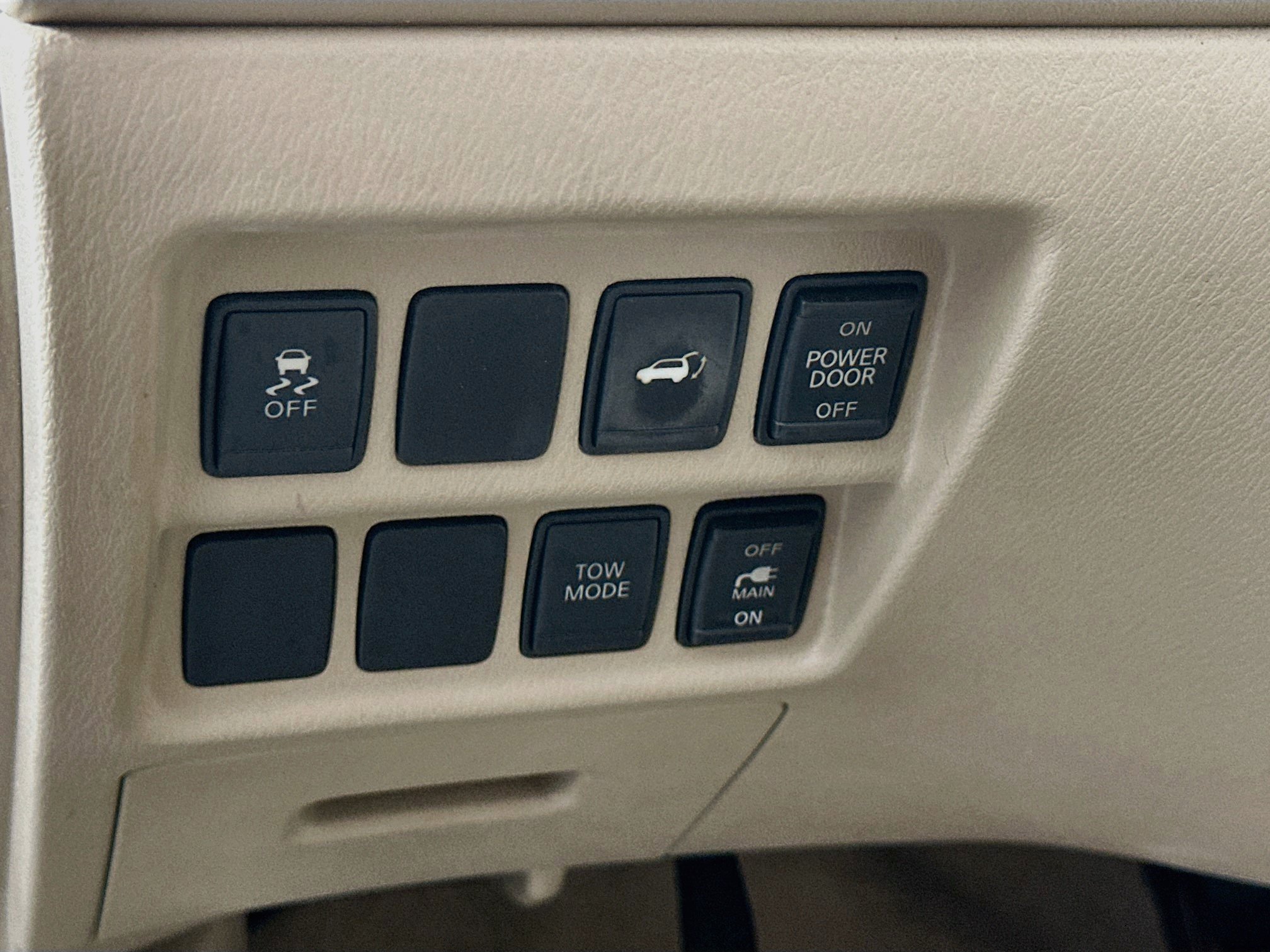 Used 2014 Nissan Pathfinder SL w/ SL Premium Package FWD image 17