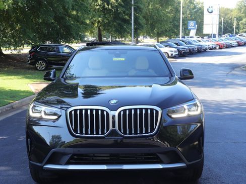 Used 2024 BMW X3 sDrive30i w/ Premium Package w/ZPA image 3