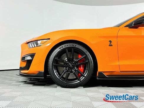 Used 2020 Ford Mustang Shelby GT500 w/ Technology Package RWD image 42
