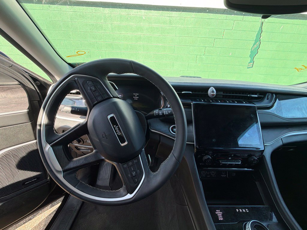 Used 2023 Jeep Grand Cherokee 4WD 4xe image 10