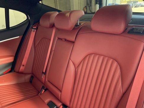 Used 2023 Genesis G70 2.0T w/ Sport Prestige Package image 28