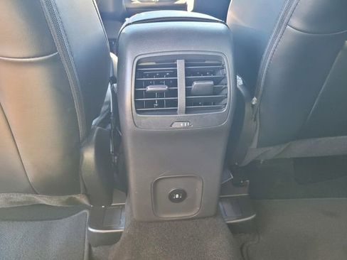 Certified 2025 Ford Escape ST-Line image 15