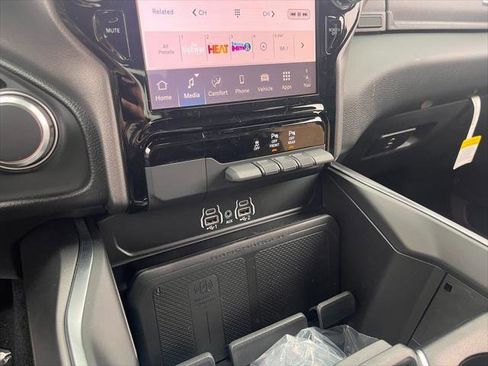 Certified 2025 RAM 1500 Big Horn image 26