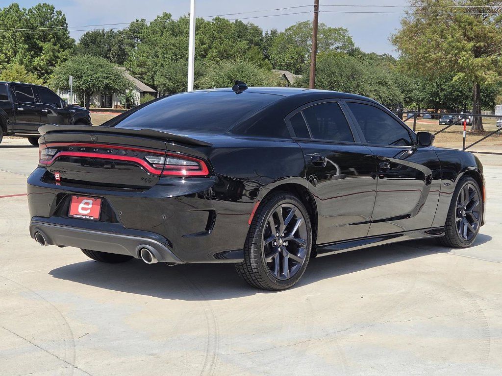 Used 2023 Dodge Charger R/T w/ Blacktop Package RWD image 7