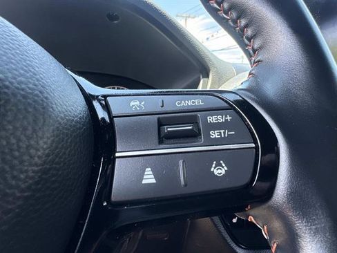 Used 2025 Honda HR-V Sport image 31