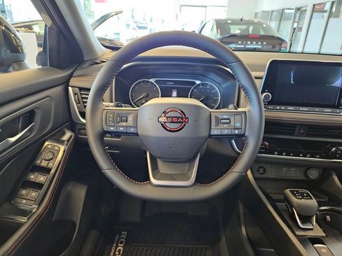 New 2026 Nissan Rogue SV image 17