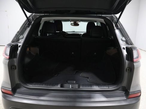 Used 2022 Jeep Cherokee Latitude Lux image 4