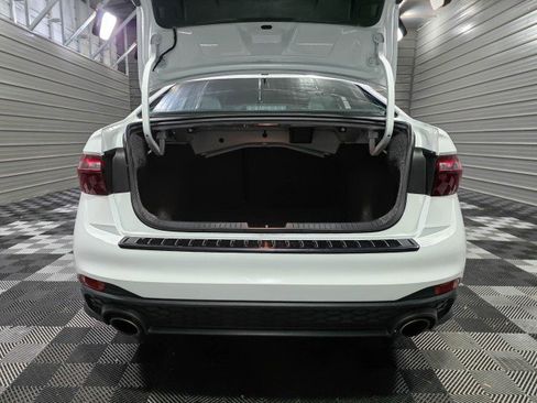 Used 2023 Volkswagen Jetta GLI Autobahn image 36