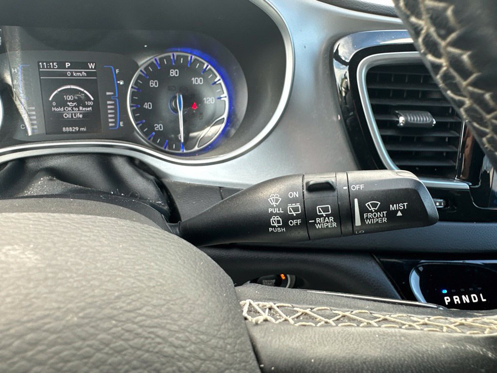 Used 2018 Chrysler Pacifica Touring Plus w/ S Appearance Package FWD image 42