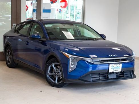 Used 2025 Kia K4 FWD image 6