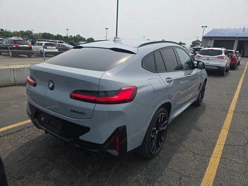 Used 2024 BMW X4 M40i AWD/4WD image 4