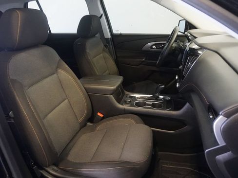 Used 2019 Chevrolet Traverse LS w/ LPO, Floor Liner Package AWD/4WD image 15