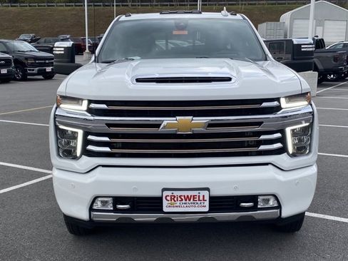 Used 2023 Chevrolet Silverado 3500 High Country w/ LPO, Hitch Package image 8
