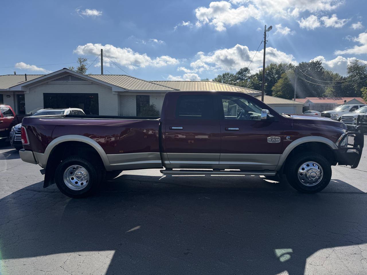 Used 2016 RAM 3500 Laramie Longhorn AWD/4WD image 4