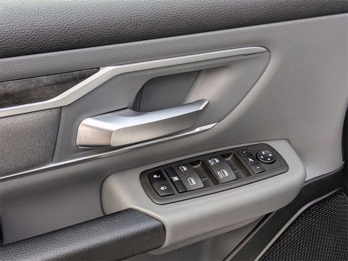 Certified 2022 RAM 1500 Big Horn image 10