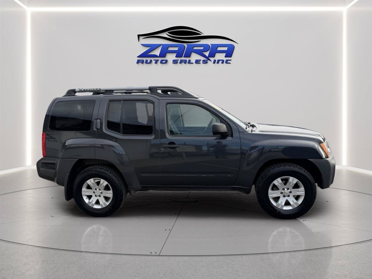 Used 2013 Nissan Xterra X AWD/4WD image 7