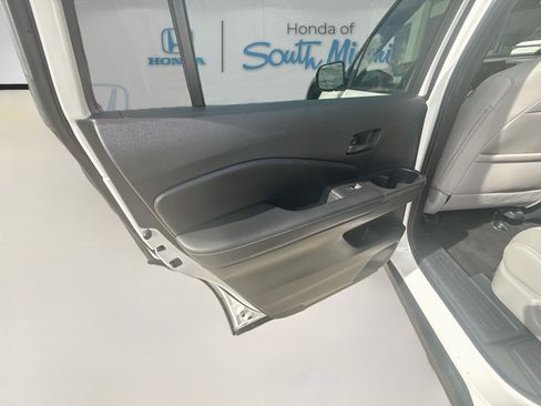 Certified 2023 Honda Passport EX-L image 25