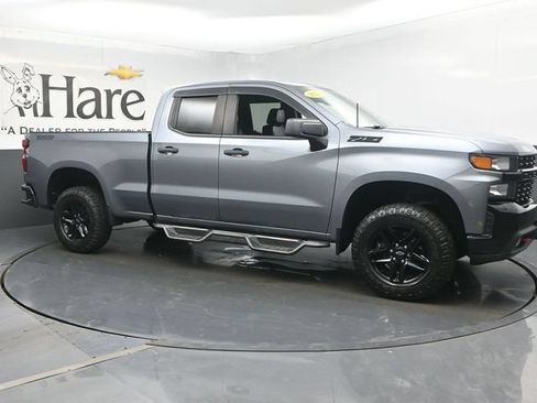 Used 2020 Chevrolet Silverado 1500 Custom Trail Boss w/ Custom Convenience Package AWD/4WD image 1