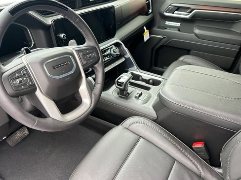 New 2026 GMC Sierra 1500 Denali image 9