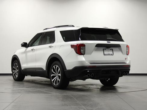 Used 2020 Ford Explorer ST w/ Premium Technology Package AWD/4WD image 6