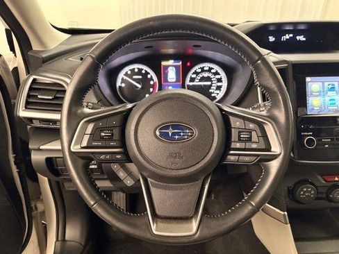 Used 2022 Subaru Forester Premium image 11