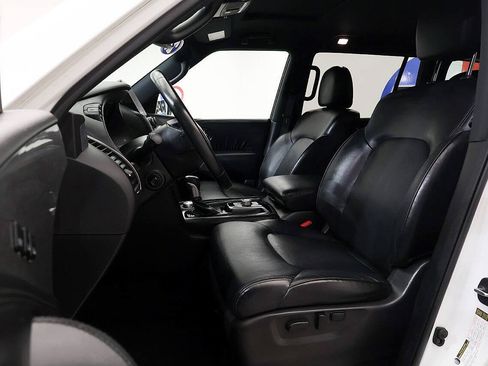 Used 2023 Nissan Armada SL w/ Midnight Edition Package AWD/4WD image 12