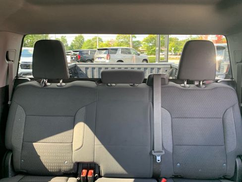 Used 2023 Chevrolet Silverado 1500 LT Trail Boss image 28