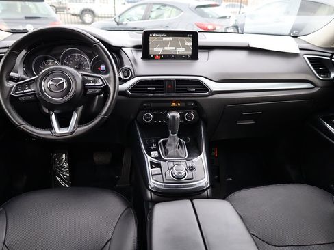 Used 2018 MAZDA CX-9 Touring image 23