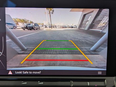 Used 2022 Volkswagen GTI Autobahn image 19