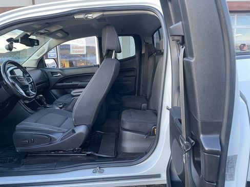Used 2018 GMC Canyon SLE w/ SLE Convenience Package image 12