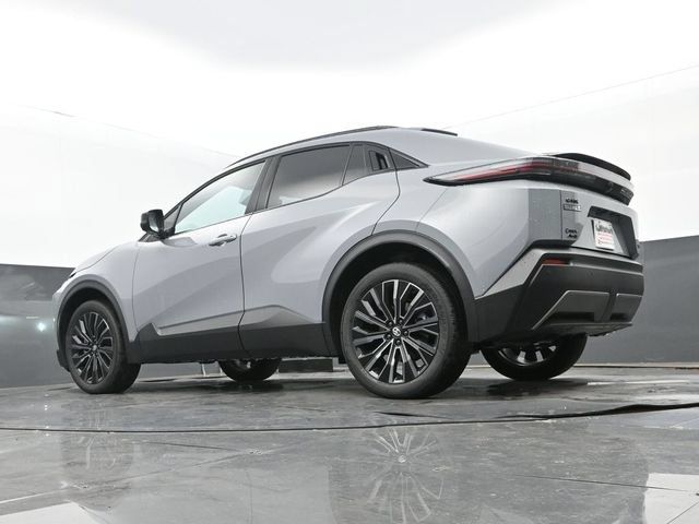 Used 2026 Toyota C-HR w/ Cold Weather Package AWD/4WD image 10