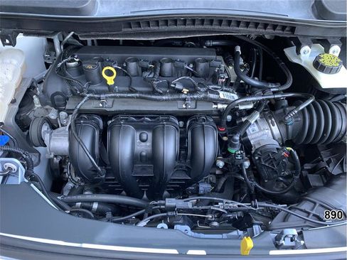 Used 2016 Ford Transit Connect XLT image 12