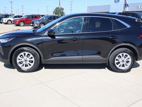 Used 2023 Ford Escape Active w/ Tech Pack #2 image 9