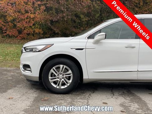 Used 2021 Buick Enclave Premium image 10