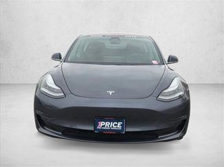 Used 2019 Tesla Model 3 Standard Range Plus video 2
