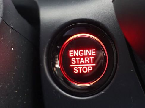 Certified 2025 Honda HR-V LX image 15