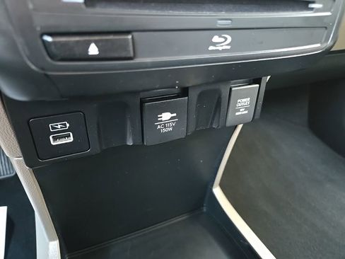 Used 2024 Honda Odyssey Elite image 65
