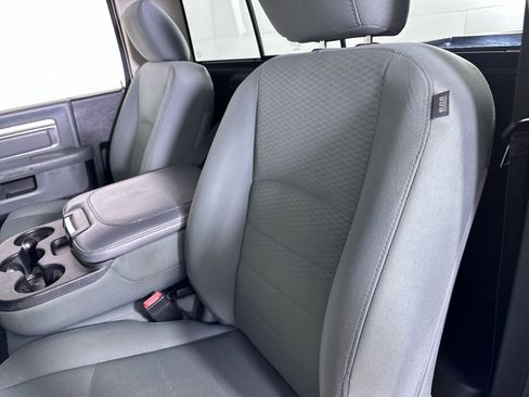 Used 2018 RAM 1500 Express image 62