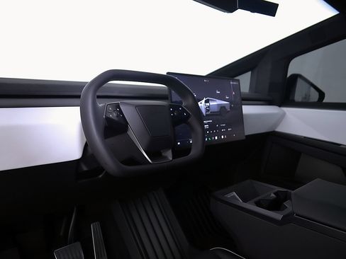 Used 2024 Tesla Cybertruck Cyberbeast AWD/4WD image 12