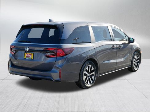 Certified 2026 Honda Odyssey EX-L image 7