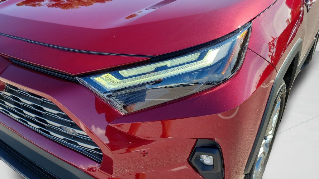 Used 2023 Toyota RAV4 Limited FWD image 26
