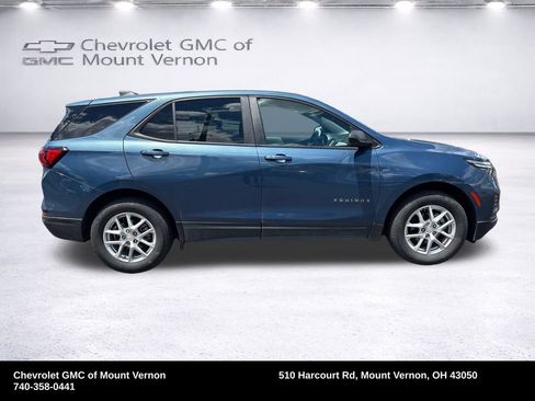 Used 2024 Chevrolet Equinox LS w/ LS Convenience Package AWD/4WD image 8