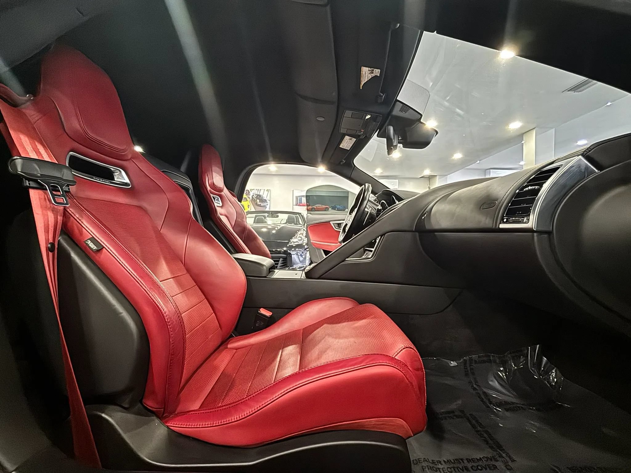 Used 2020 Jaguar F-TYPE Convertible RWD image 14