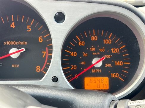 Used 2003 Nissan 350Z Touring w/ Aerodynamics Pkg image 31