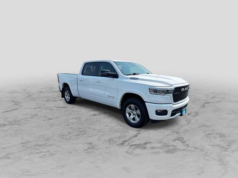 Used 2026 RAM 1500 Big Horn AWD/4WD image 2