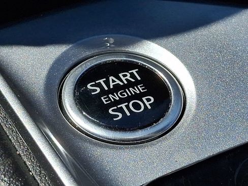 Used 2025 Nissan Altima 2.5 SV FWD image 22